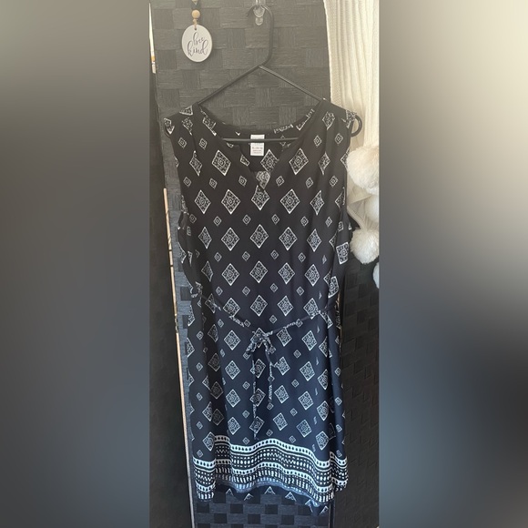 Woman’s Summer Dress Size 16/18 by Time and True - Picture 2 of 6